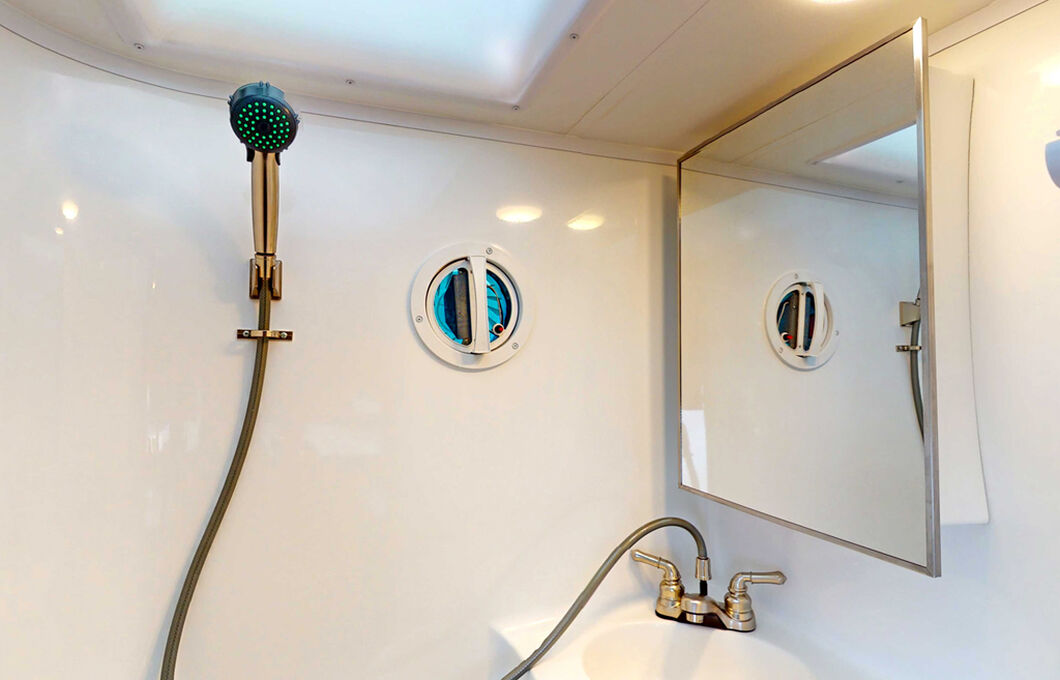 Truck Camper, , hi-res image number 10